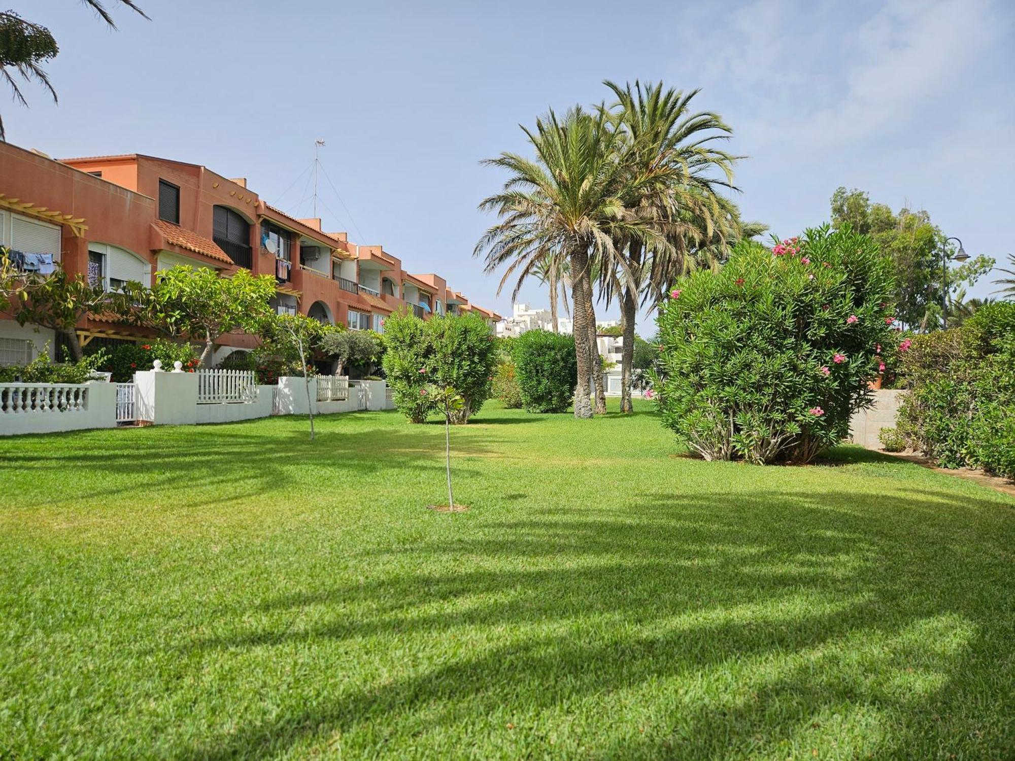 Apartamento Buganvilla Beach Roquetas de Mar Exteriér fotografie